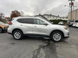 Used 2020 Nissan Rogue SV video 2