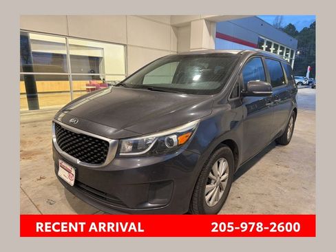 Used 2016 Kia Sedona LX w/ LX Convenience Package image 1