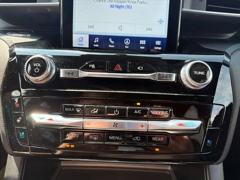 Used 2023 Ford Explorer ST w/ Equipment Group 401A AWD/4WD image 34