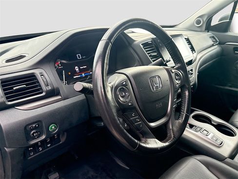 Used 2023 Honda Ridgeline RTL-E image 9