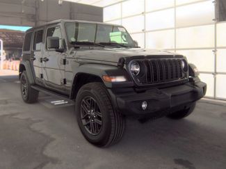Used 2024 Jeep Wrangler Unlimited Sport AWD/4WD video 1
