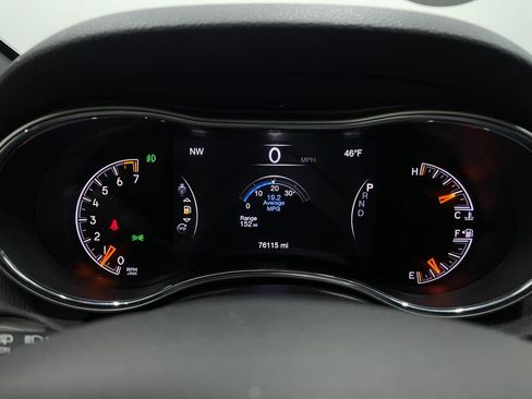 Used 2020 Jeep Grand Cherokee Laredo w/ Quick Order Package 2BN North image 24