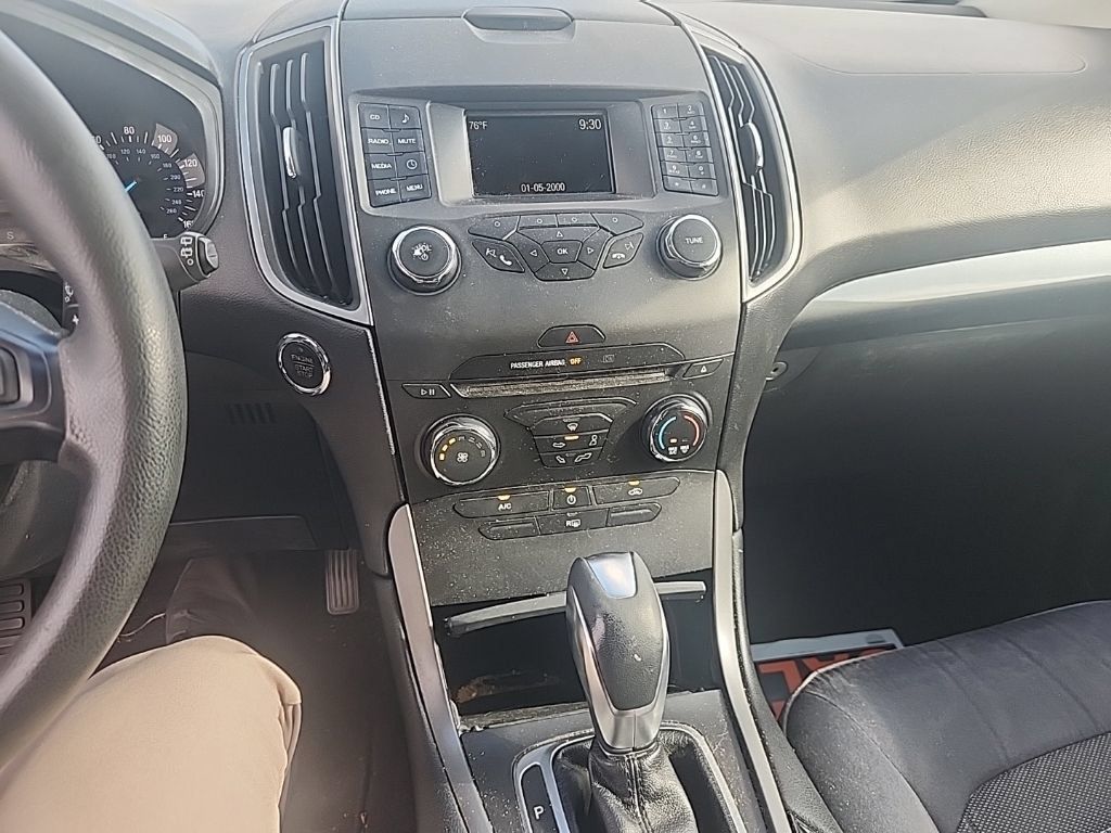 Used 2015 Ford Edge SE FWD image 24