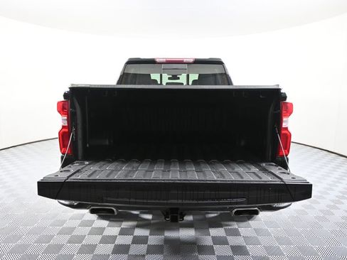 Used 2022 Chevrolet Silverado 1500 High Country AWD/4WD image 6