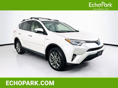 Used 2017 Toyota RAV4 Limited image 1