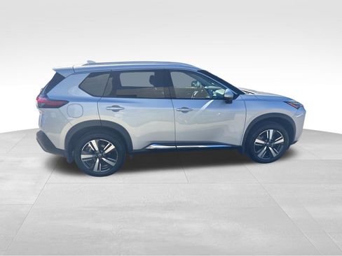 Used 2021 Nissan Rogue SL image 6