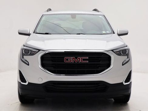 Used 2019 GMC Terrain SLE w/ Driver Convenience Package image 4