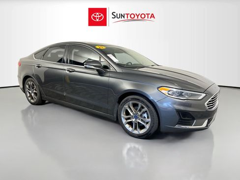 Used 2020 Ford Fusion SEL FWD image 1