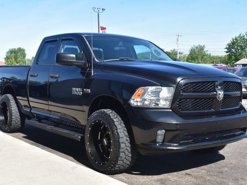 Used 2015 RAM 1500 Express AWD/4WD image 9