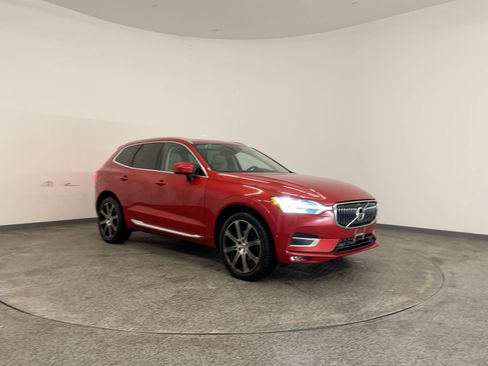 Used 2018 Volvo XC60 T5 Inscription w/ Convenience Package image 7