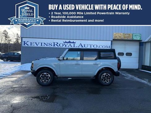 Used 2022 Ford Bronco Outer Banks image 1