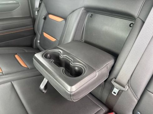 Used 2024 GMC Sierra 1500 AT4 w/ AT4 Preferred Package AWD/4WD image 31