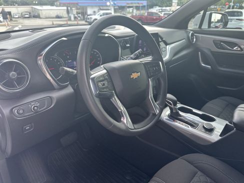 Used 2021 Chevrolet Blazer LT image 18