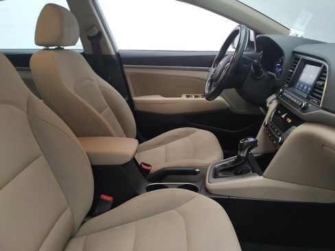 Used 2018 Hyundai Elantra Value Edition FWD image 21