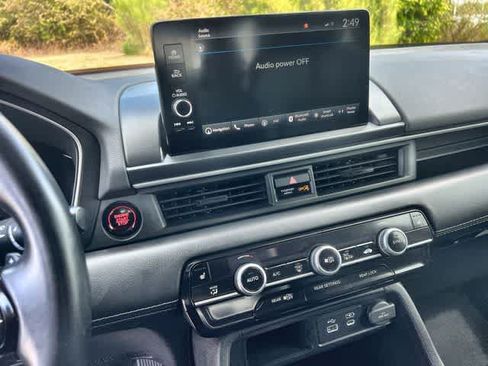 Used 2023 Honda Pilot Touring image 18