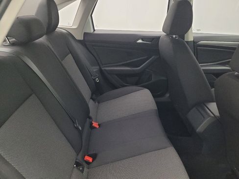 Used 2020 Volkswagen Jetta S image 19