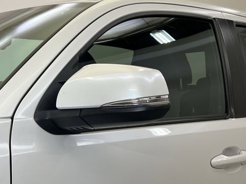 Used 2023 Toyota Tacoma TRD Sport w/ Technology Package image 28