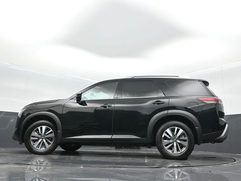 Used 2022 Nissan Pathfinder SL image 34