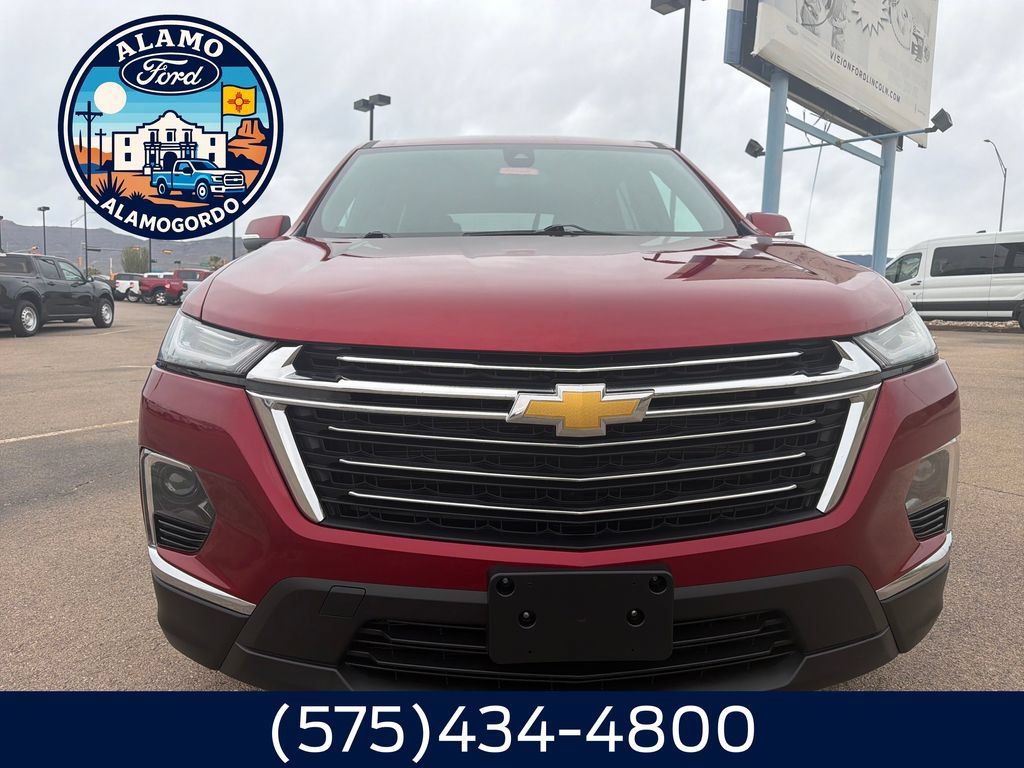 Used 2023 Chevrolet Traverse LT AWD/4WD image 8