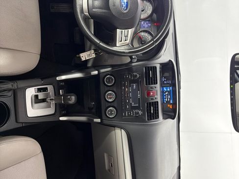Used 2014 Subaru Forester 2.5i Limited w/ Popular Package #2 AWD/4WD image 23