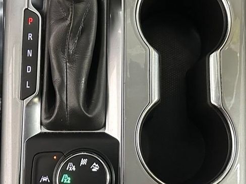 Certified 2021 Chevrolet Blazer LT AWD/4WD image 18