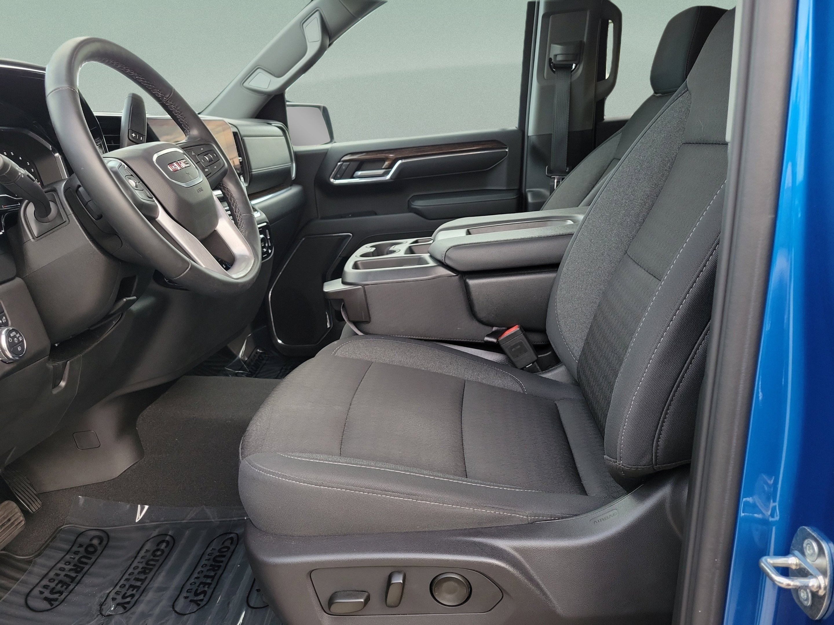 Used 2024 GMC Sierra 1500 Elevation RWD image 16