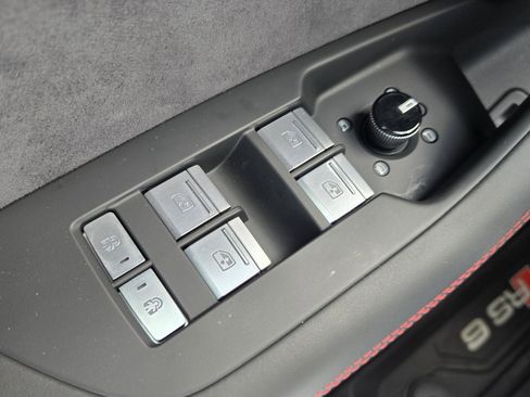 Used 2026 Audi RS 6 performance AWD/4WD image 31