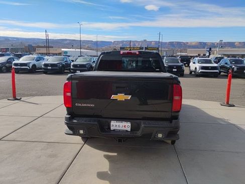 Used 2018 Chevrolet Colorado Z71 AWD/4WD image 7