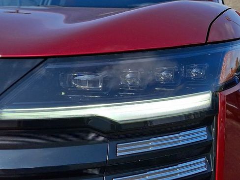 Certified 2025 Nissan Kicks SV image 12