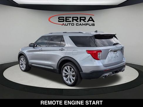 Used 2022 Ford Explorer Platinum w/ Equipment Group 601A AWD/4WD image 12