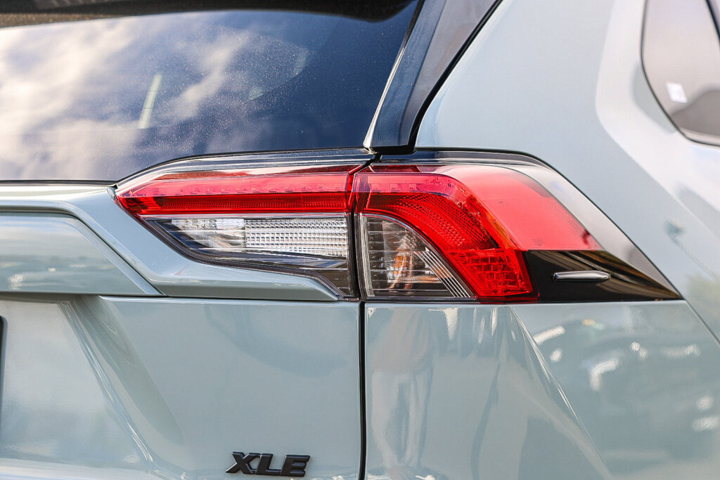 Used 2023 Toyota RAV4 XLE Premium FWD image 24