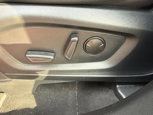 Used 2023 Ford Explorer ST w/ Equipment Group 401A AWD/4WD image 22