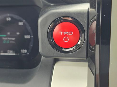 Used 2024 Toyota Tacoma TRD Off-Road image 35
