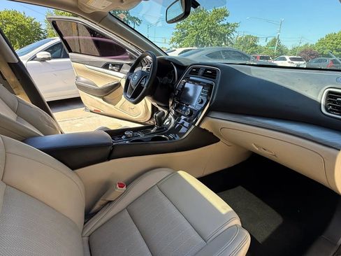 Used 2016 Nissan Maxima 3.5 SL FWD image 13