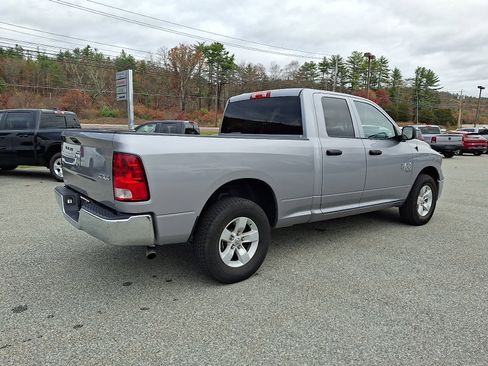 Used 2024 RAM 1500 Classic SLT image 11