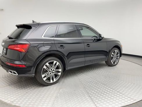 Used 2020 Audi SQ5 Premium w/ Convenience Package image 2