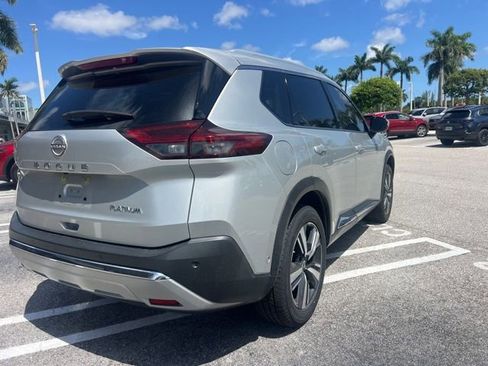 Used 2023 Nissan Rogue Platinum w/ Platinum Premium Package FWD image 15