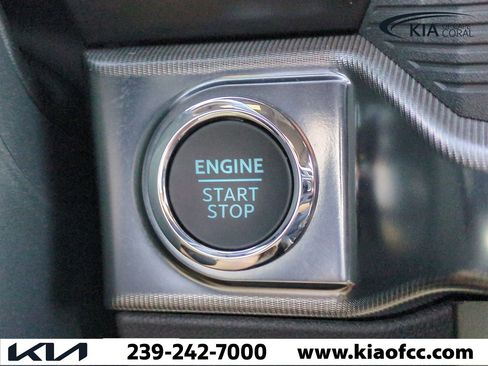 Used 2025 Ford F150 Raptor image 34