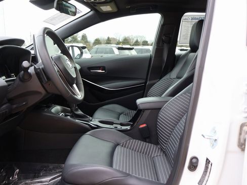 Used 2025 Toyota Corolla XSE image 23