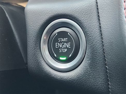 Used 2021 Chevrolet Tahoe RST w/ Luxury Package image 19