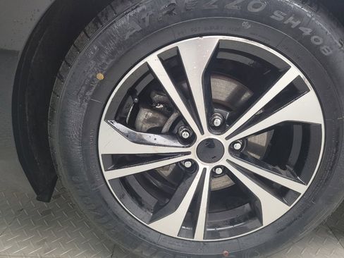Used 2021 Nissan Sentra SV FWD image 31