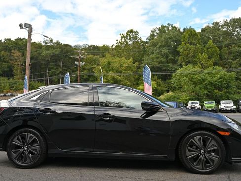 Used 2018 Honda Civic EX image 6