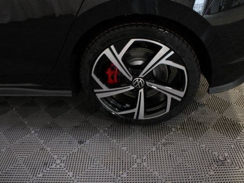 New 2026 Volkswagen GTI SE FWD image 20