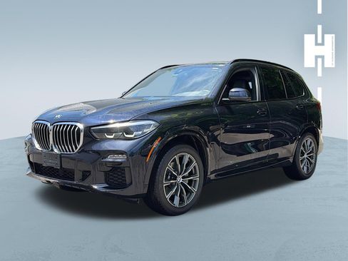 Used 2021 BMW X5 xDrive40i w/ M Sport Package AWD/4WD image 2