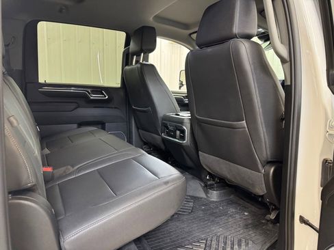 Used 2024 Chevrolet Silverado 2500 LTZ w/ LTZ Plus Package AWD/4WD image 25