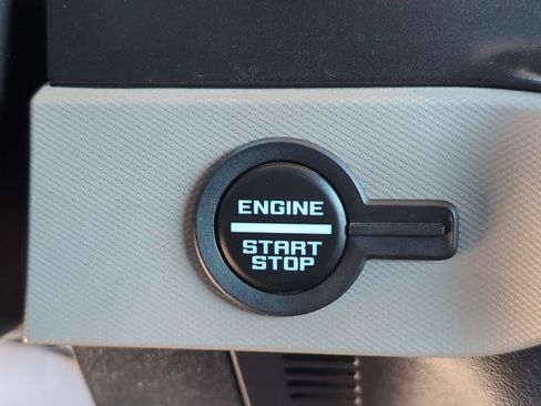 Used 2023 Ford Bronco Wildtrak image 21