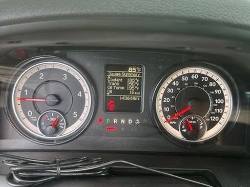 Used 2016 RAM 2500 Tradesman w/ Chrome Appearance Group AWD/4WD image 15