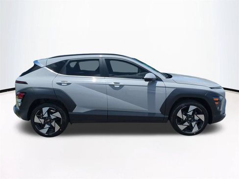 New 2026 Hyundai Kona Limited FWD image 4