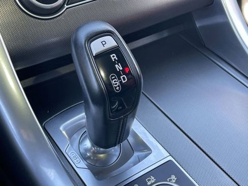 Used 2019 Land Rover Range Rover Sport HSE Dynamic image 27