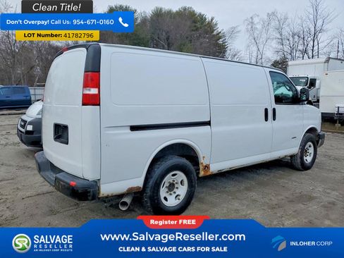 Used 2019 Chevrolet Express 2500 image 4